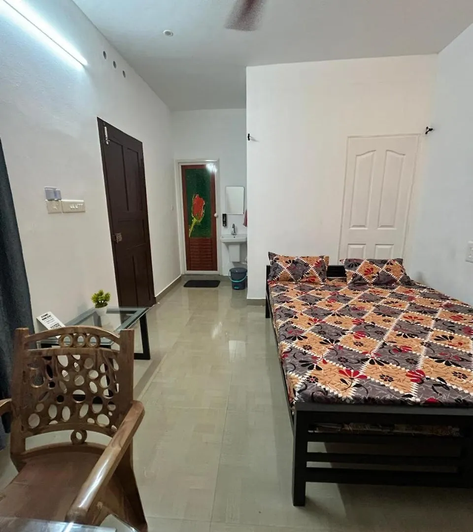 Elegant Homestay Mundrothuruth
